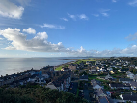A picture of sunny Cricieth